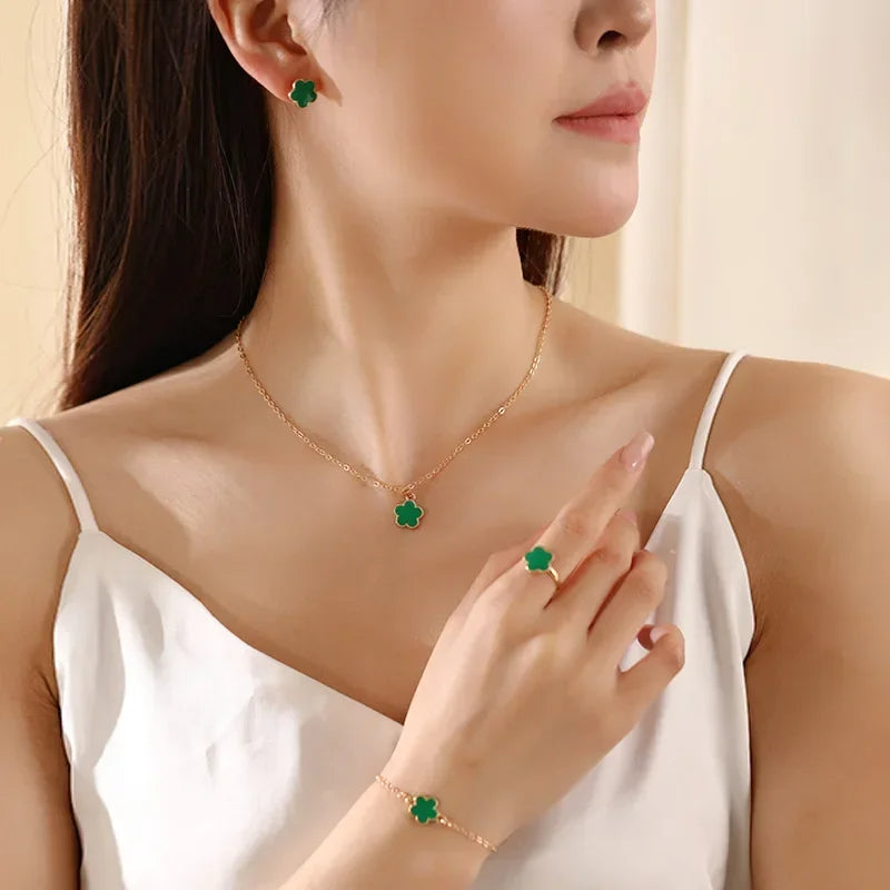 Elegant Four-Piece Clover Set