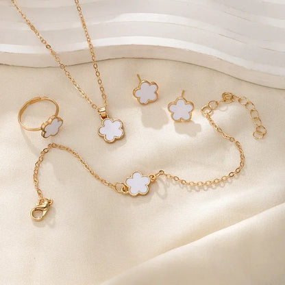 Elegant Four-Piece Clover Set